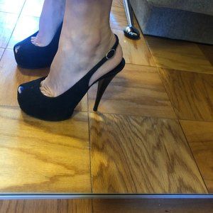 Giuseppe Zanotti Peep Toe Pump